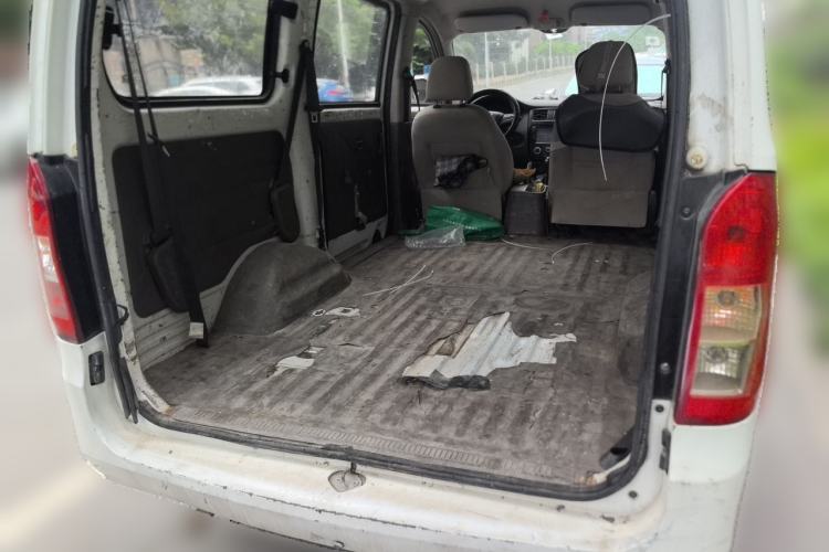 Used Wuling Hongguang 2014 1.5L Base Version Trunk