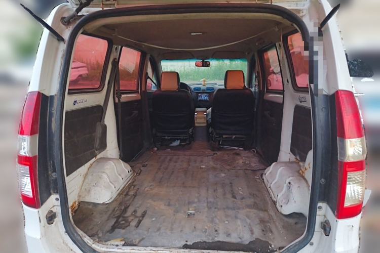 Used Wuling Hongguang 2014 1.2L Base Model China IV Trunk