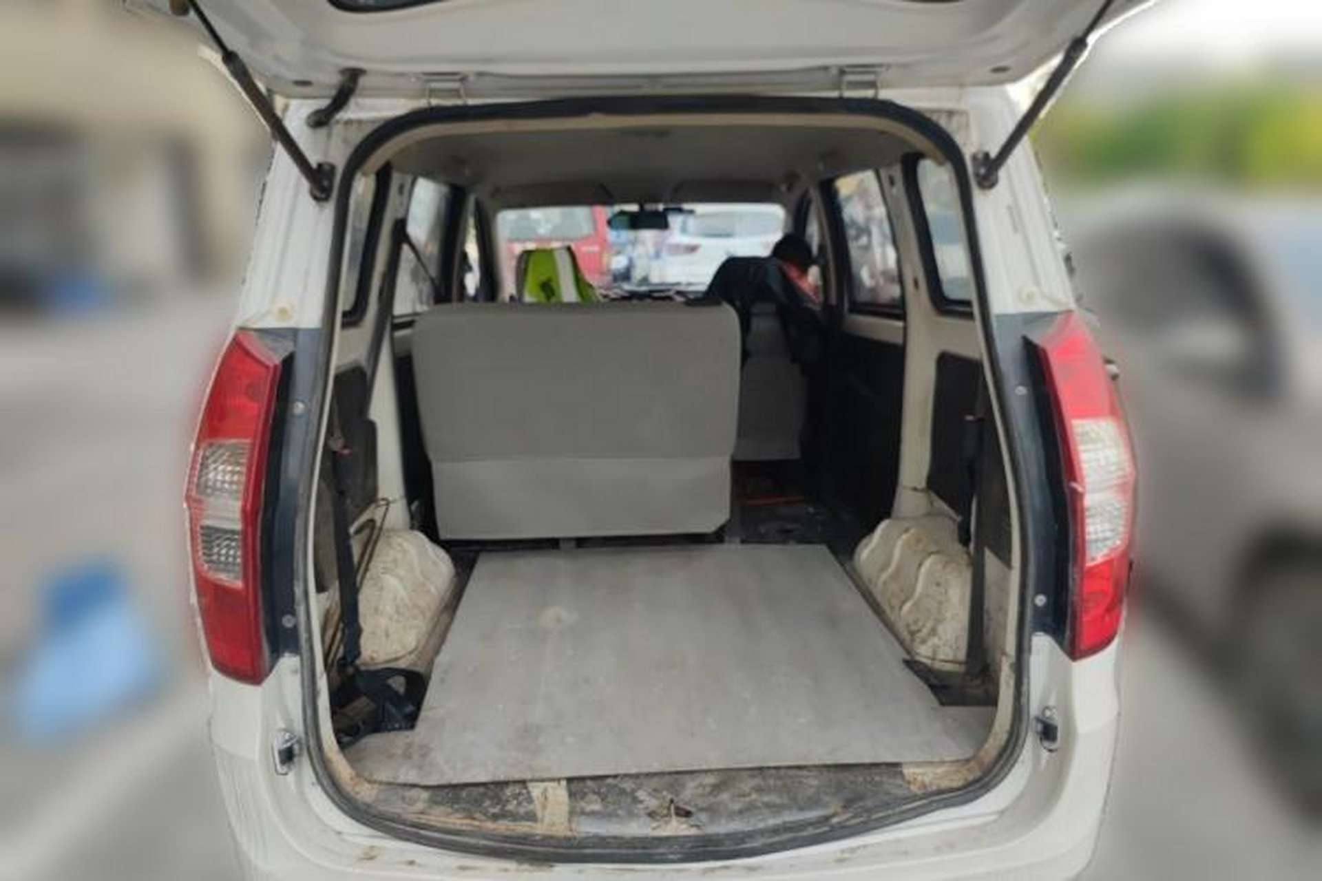 Used Wuling Hongguang 2014 1.2L Base Model China IV Trunk