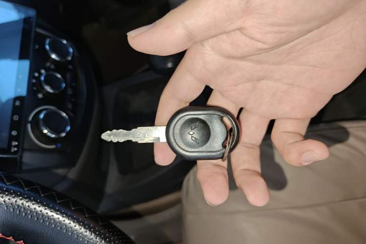 Used Wuling Hongguang 2014 1.5L S Standard Version Vehicle Key