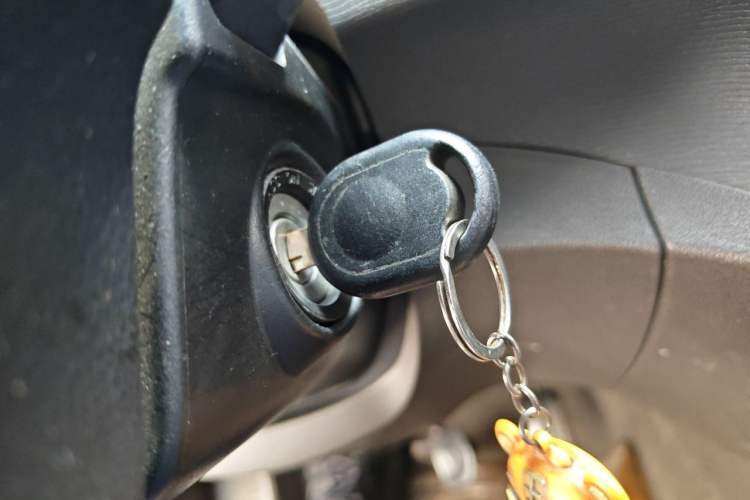 Used Wuling Hongguang 2014 1.2L Base Model China IV Vehicle Key