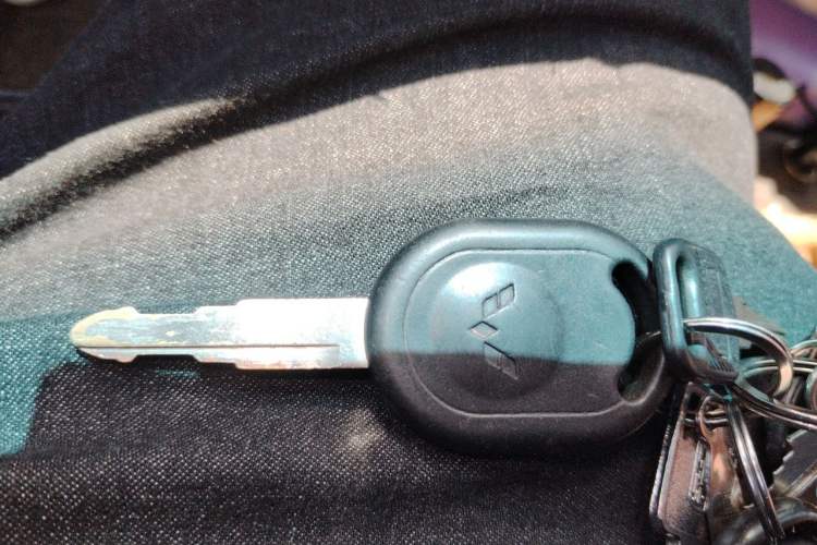 Used Wuling Hongguang 2014 1.5L S Standard Version Vehicle Key