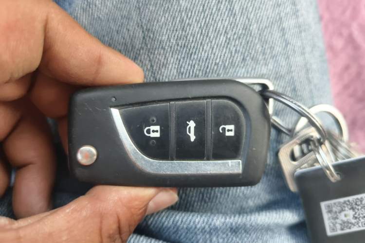 Used Wuling Hongguang 2014 1.2L Base Model China IV Vehicle Key