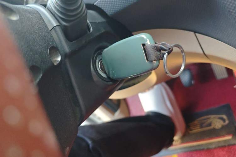 Used Wuling Hongguang 2014 1.5L S Comfort Model Vehicle Key