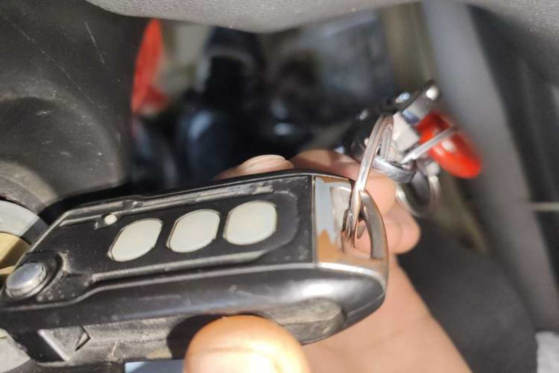 Used Wuling Hongguang 2014 1.2L Base Model China IV Vehicle Key