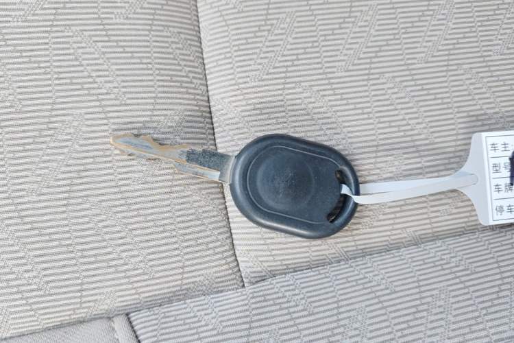 Used Wuling Hongguang 2014 1.5L S Standard Version Vehicle Key