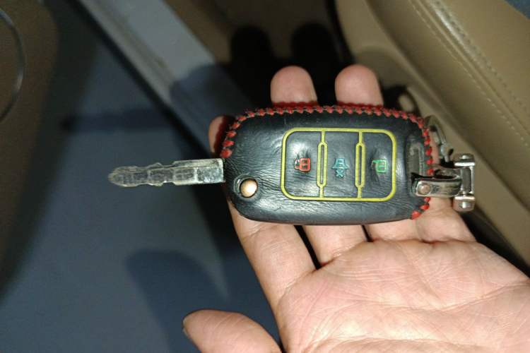 Used Wuling Hongguang 2014 1.2L S Comfort Model China IV Vehicle Key