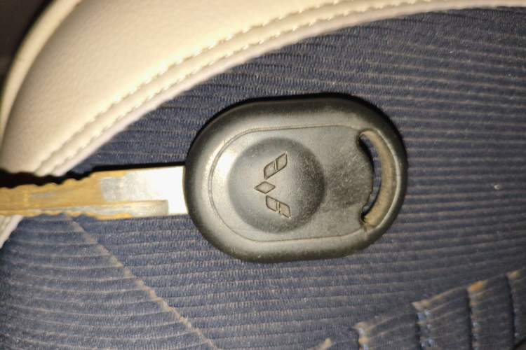 Used Wuling Hongguang 2014 1.5L S Standard Version Vehicle Key
