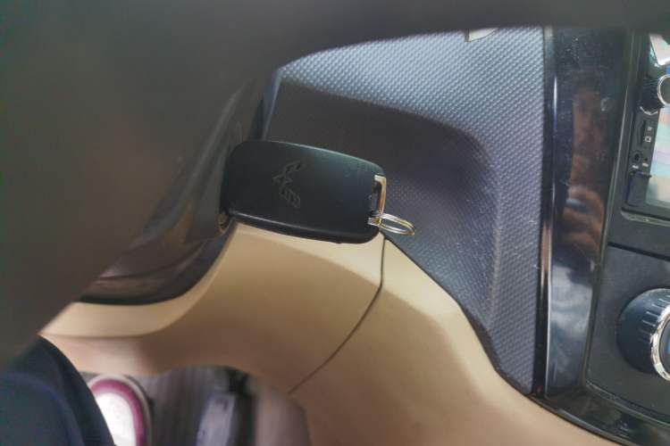 Used Wuling Hongguang 2014 1.5L S Comfort Model Vehicle Key