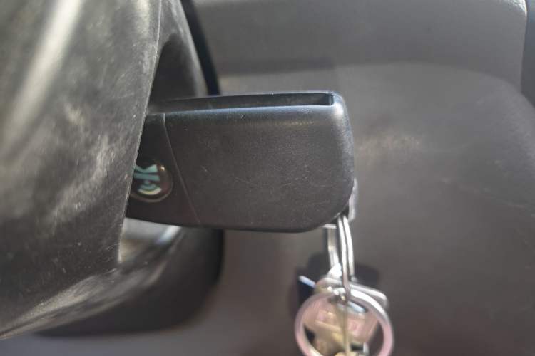 Used Wuling Hongguang 2014 1.2L Base Model China IV Vehicle Key
