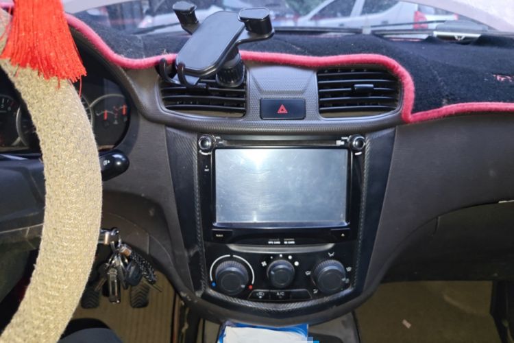 Used Wuling Hongguang 2014 1.2L S Standard Version China IV Standard Audio And AC Panel