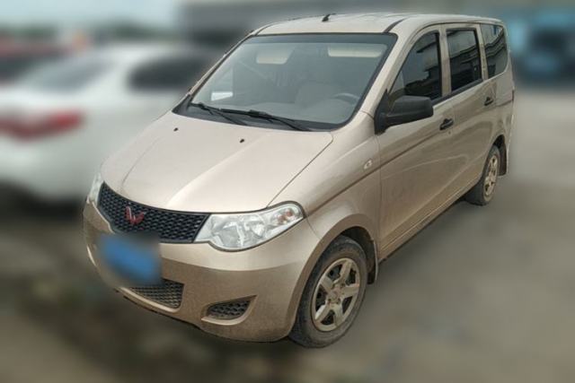 Ojetý Wuling Hongguang 2014 1.2L Base Model China IV