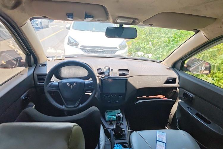Used Wuling Hongguang 2014 1.2L S Standard Version China IV Standard Center Console