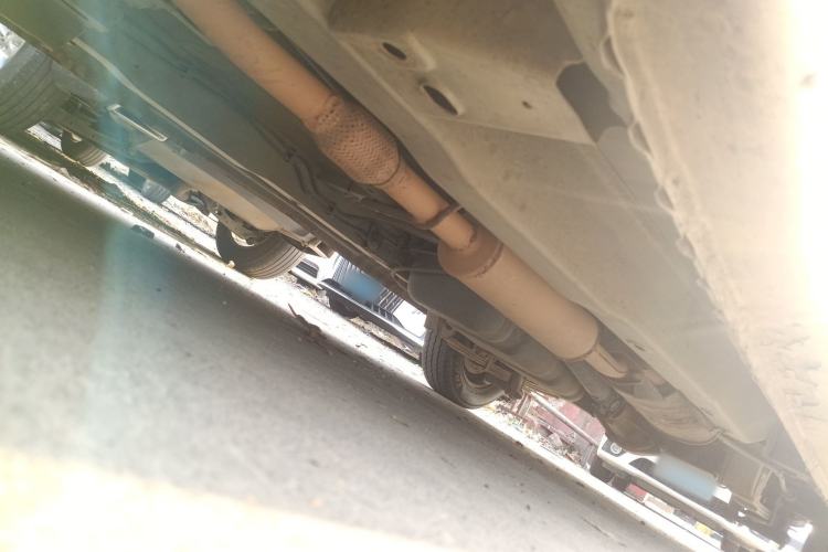 Used Wuling Hongguang 2014 1.2L Base Model China IV Chassis Front Left