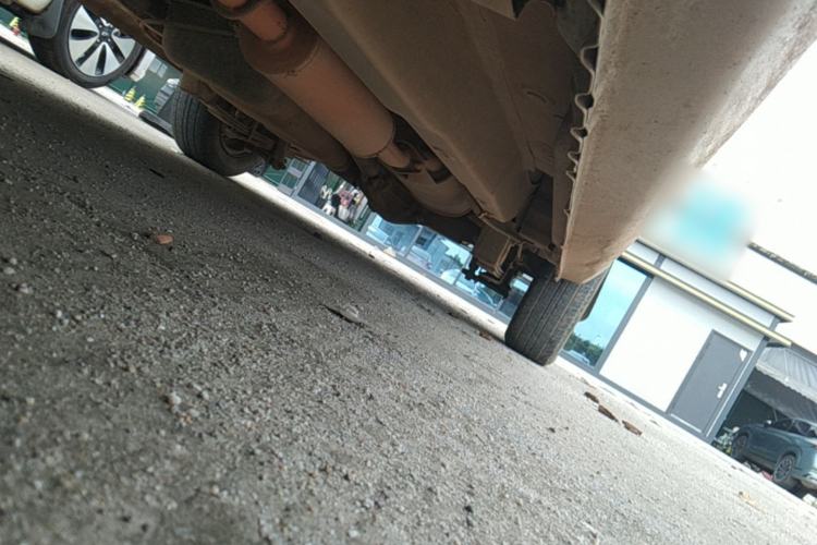 Used Wuling Hongguang 2014 1.2L Base Model China IV Chassis Front Left