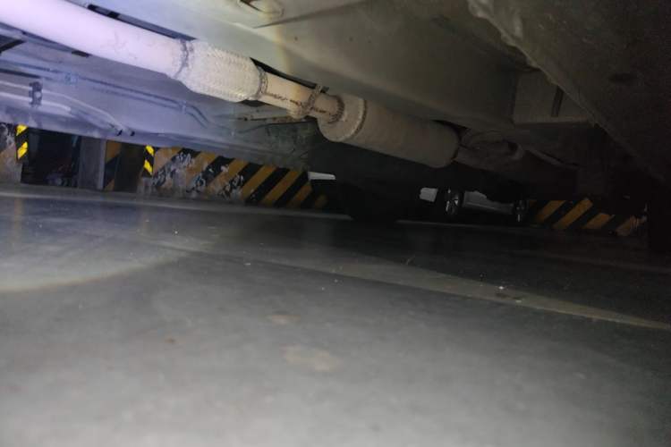 Used Wuling Hongguang 2014 1.2L Standard Model China IV Chassis Front Left