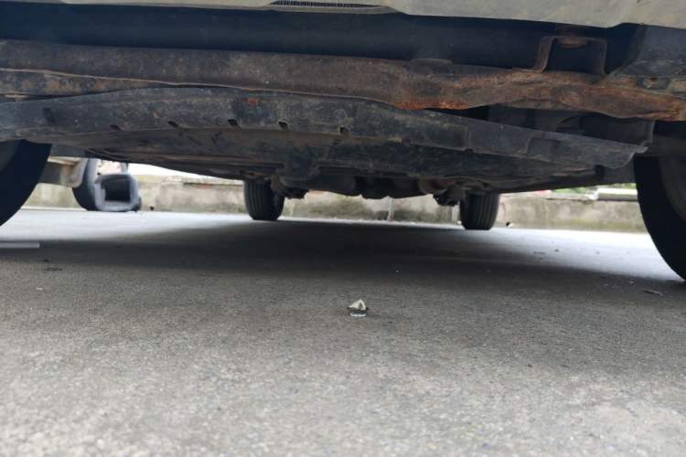 Used Wuling Hongguang 2014 1.5L S Comfort Model Chassis Front
