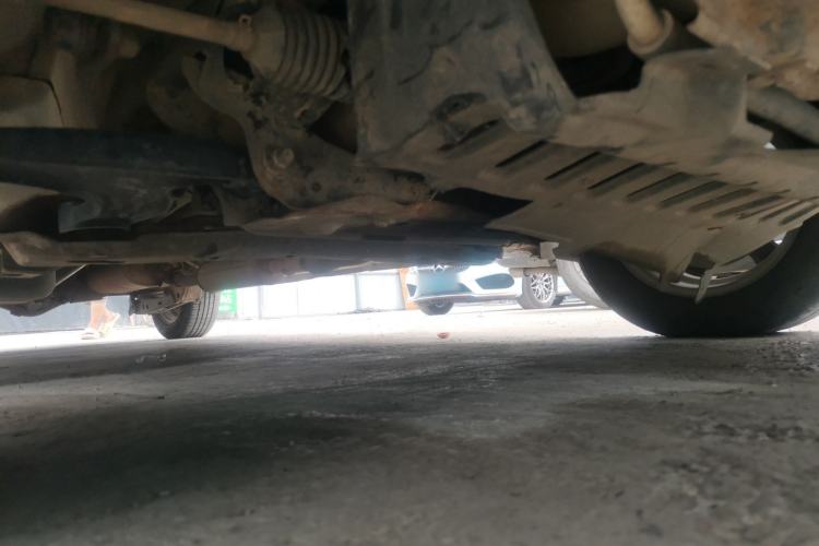 Used Wuling Hongguang 2014 1.2L Standard Model China IV Chassis Front Right