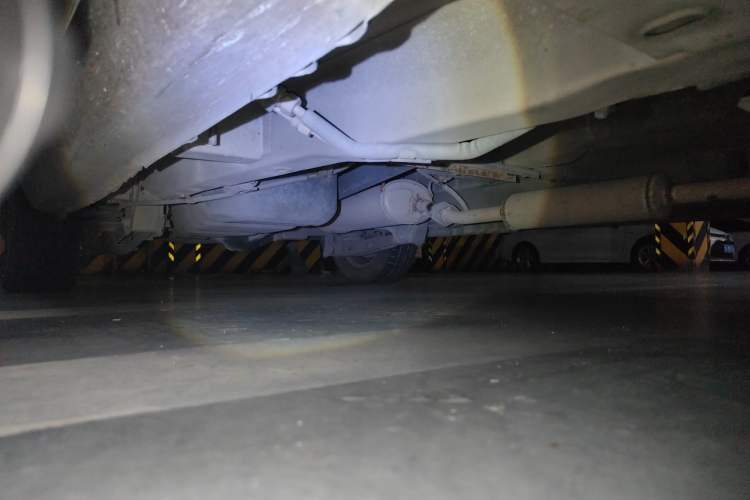Used Wuling Hongguang 2014 1.2L Standard Model China IV Chassis Front Right