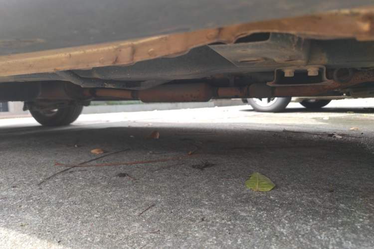 Used Wuling Hongguang 2014 1.5L S Comfort Model Chassis Front Right