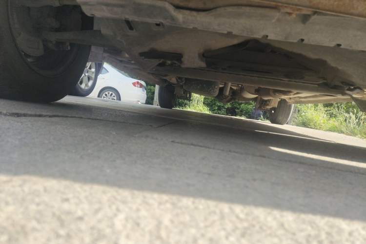 Used Wuling Hongguang 2014 1.2L Base Model China IV Chassis Front