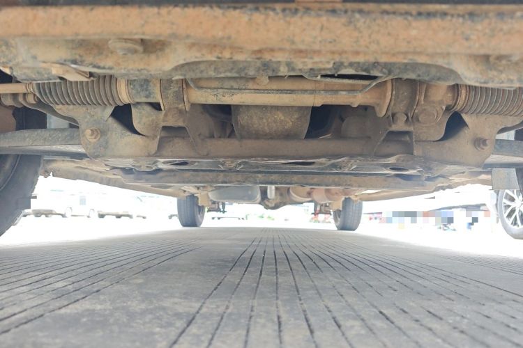 Used Wuling Hongguang 2014 1.2L Base Model China IV Chassis Front