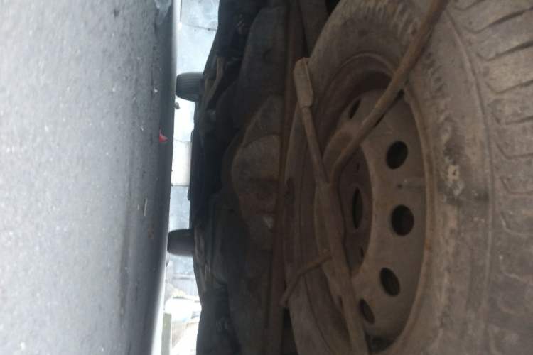 Used Wuling Hongguang 2014 1.5L S Comfort Model Chassis Rear