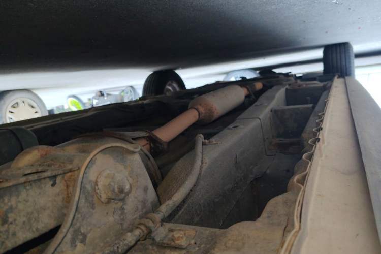 Used Wuling Hongguang 2014 1.5L S Comfort Model Chassis Rear Left