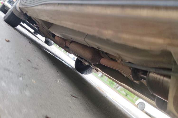 Used Wuling Hongguang 2014 1.5L Base Version Chassis Rear Left