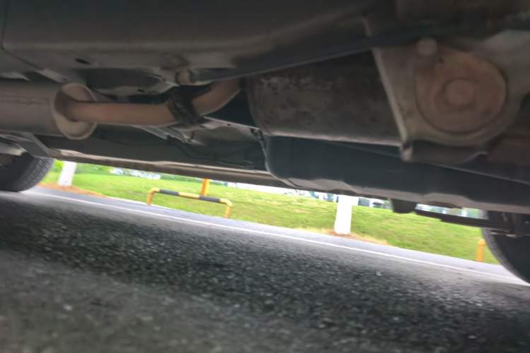 Used Wuling Hongguang 2014 1.2L Base Model China IV Chassis Rear Left