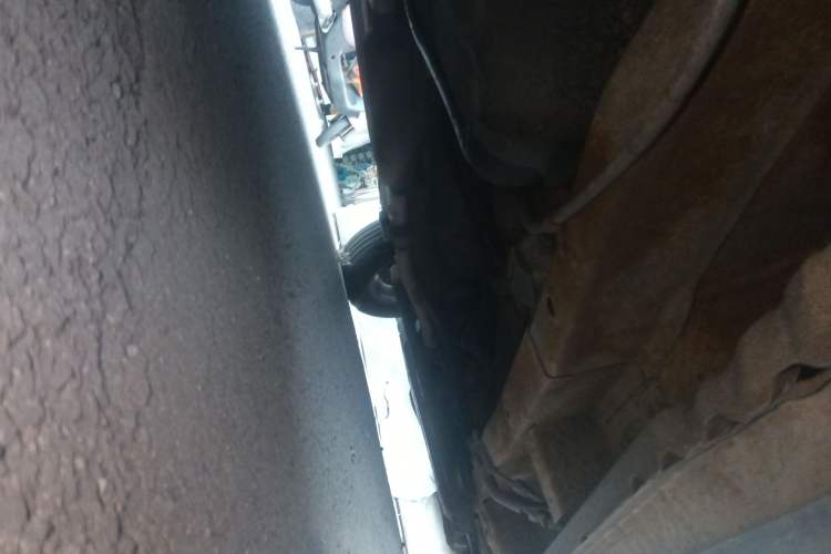 Used Wuling Hongguang 2014 1.5L S Comfort Model Chassis Rear Right