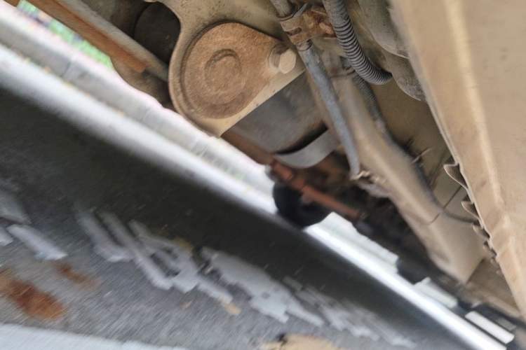 Used Wuling Hongguang 2014 1.5L Base Version Chassis Rear Right