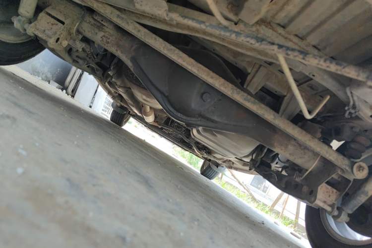 Used Wuling Hongguang 2014 1.5L S Standard Version Chassis Rear