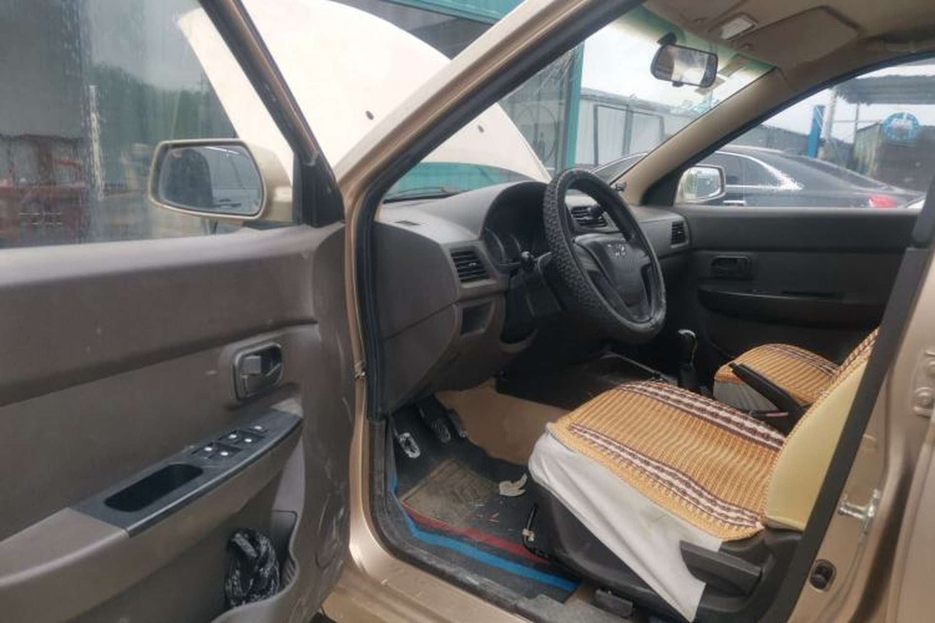 Used Wuling Hongguang 2014 1.2L Standard Model China IV Driver Seat