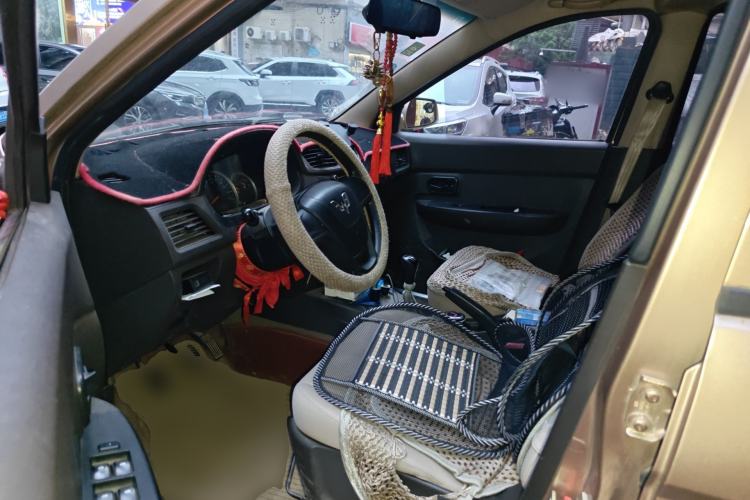 Used Wuling Hongguang 2014 1.2L S Standard Version China IV Standard Driver Seat