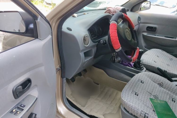 Used Wuling Hongguang 2014 1.2L Base Model China IV Driver Seat