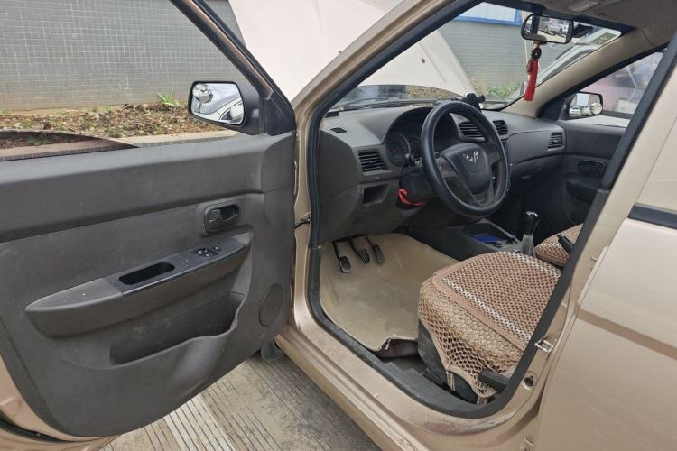 Used Wuling Hongguang 2014 1.2L Base Model China IV Driver Seat
