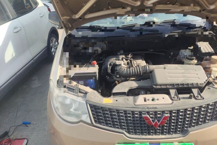Used Wuling Hongguang 2014 1.2L Base Model China IV Engine Bay Right