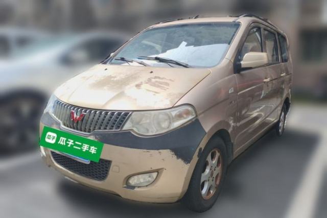 Used Wuling Hongguang 2014 1.5L Standard Version
