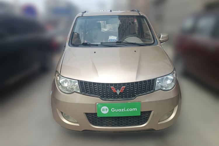 Used Wuling Hongguang 2014 1.2L Standard Model China IV Front