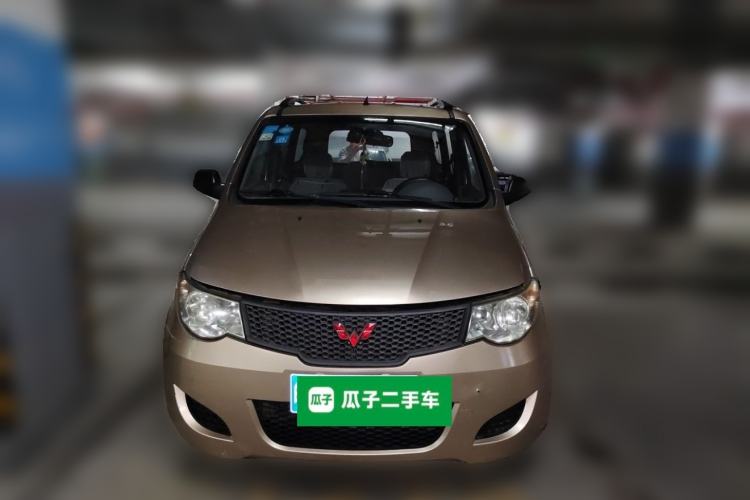 Used Wuling Hongguang 2014 1.2L Base Model China IV Front