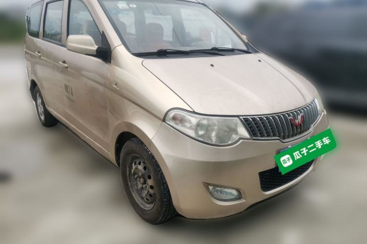 Used Wuling Hongguang 2014 1.2L Standard Model China IV Front Right 45 Deg