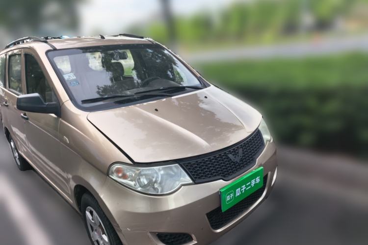 Used Wuling Hongguang 2014 1.2L Base Model China IV Front Right 45 Deg