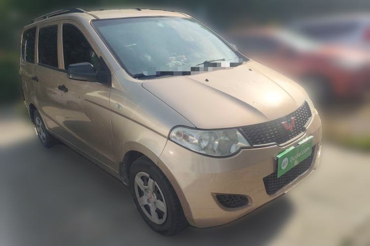 Used Wuling Hongguang 2014 1.2L Base Model China IV Front Right 45 Deg