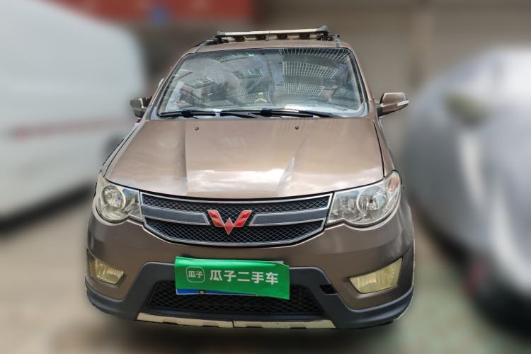 Used Wuling Hongguang 2014 1.5L S Luxury Model Front