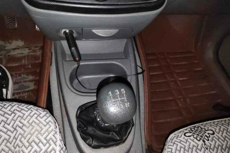 Used Wuling Hongguang 2014 1.2L Base Model China IV Gear Lever