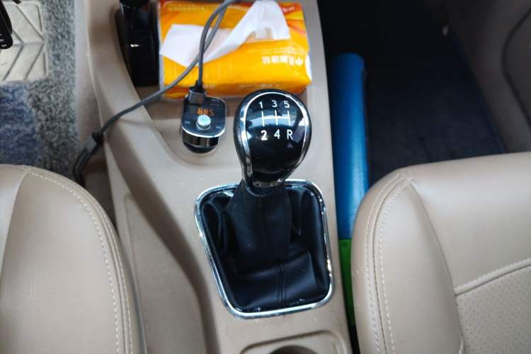 Used Wuling Hongguang 2014 1.5L S Comfort Model Gear Lever