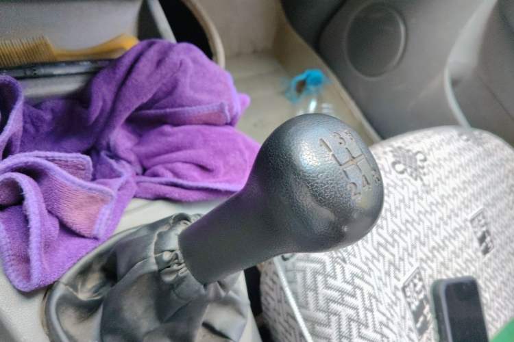Used Wuling Hongguang 2014 1.2L Base Model China IV Gear Lever