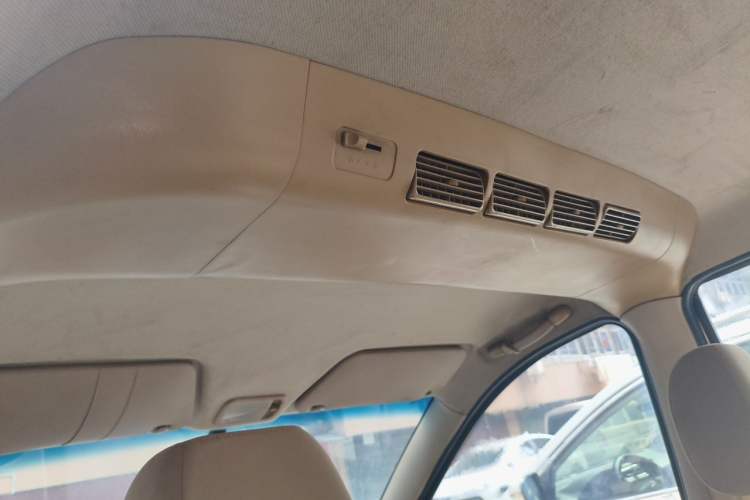 Used Wuling Hongguang 2014 1.5L Standard Version Headliner