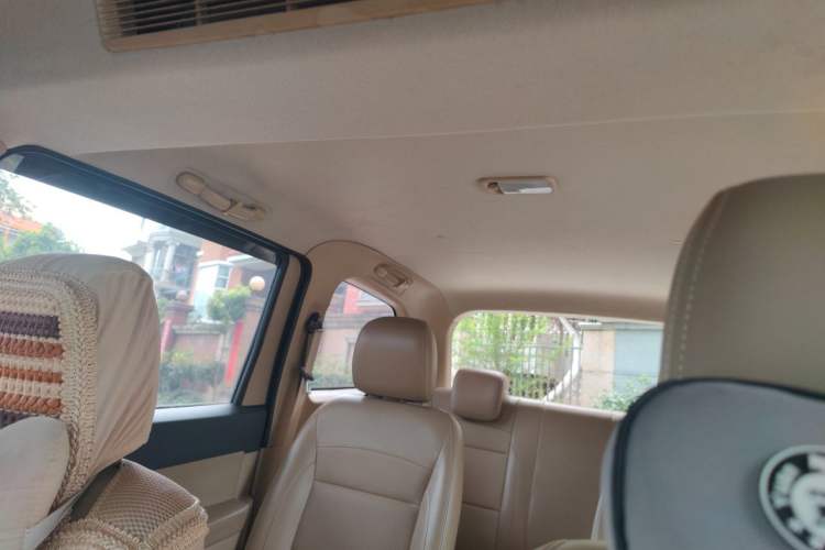Used Wuling Hongguang 2014 1.5L S Comfort Model Headliner